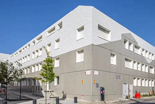 Très beau studio idéalement situé à Bordeaux !
