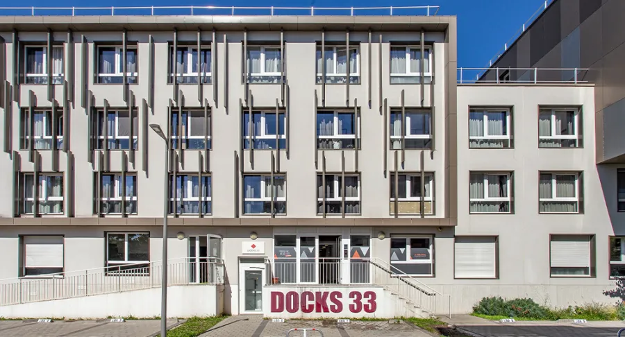 Logement étudiant avec revenus immédiats