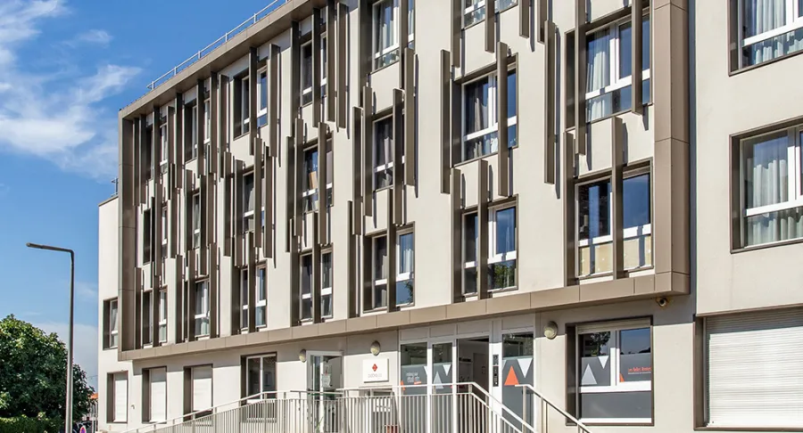 Logement étudiant avec revenus immédiats